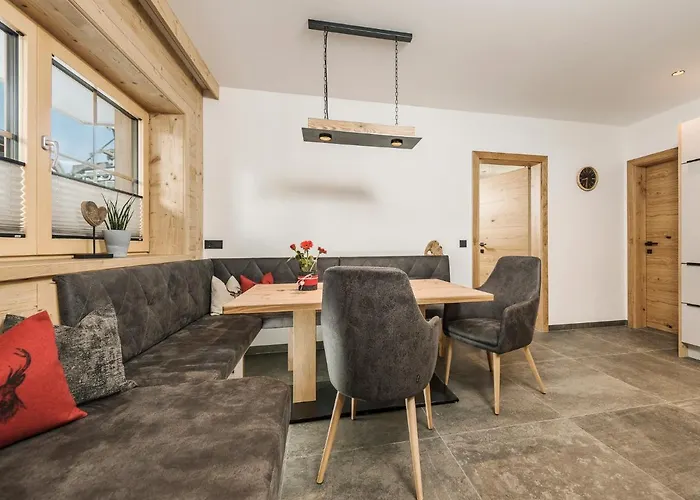 Joggler - Nahe Der Gondel * Zell am Ziller